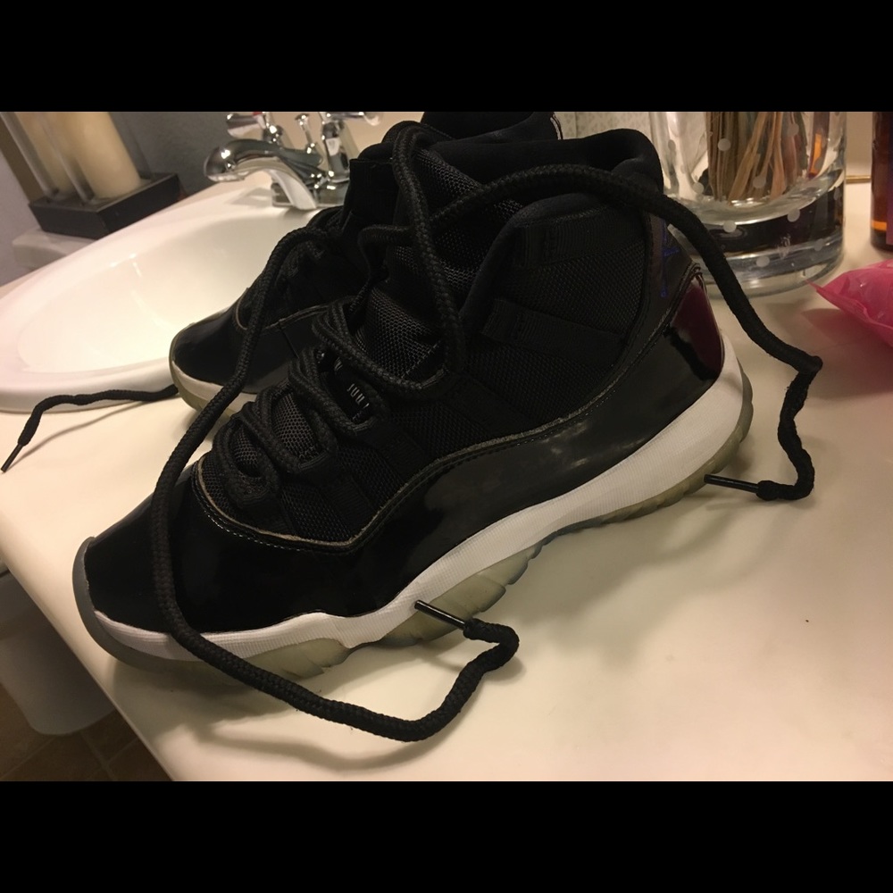 Space jams 11a